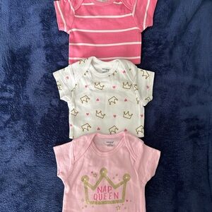 Newborn jumpsuit and onesies new without tags
